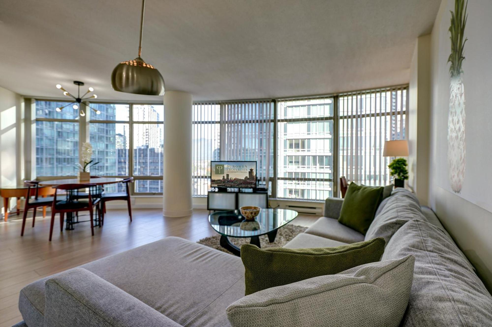Dunowen Properties Ванкувер Экстерьер фото