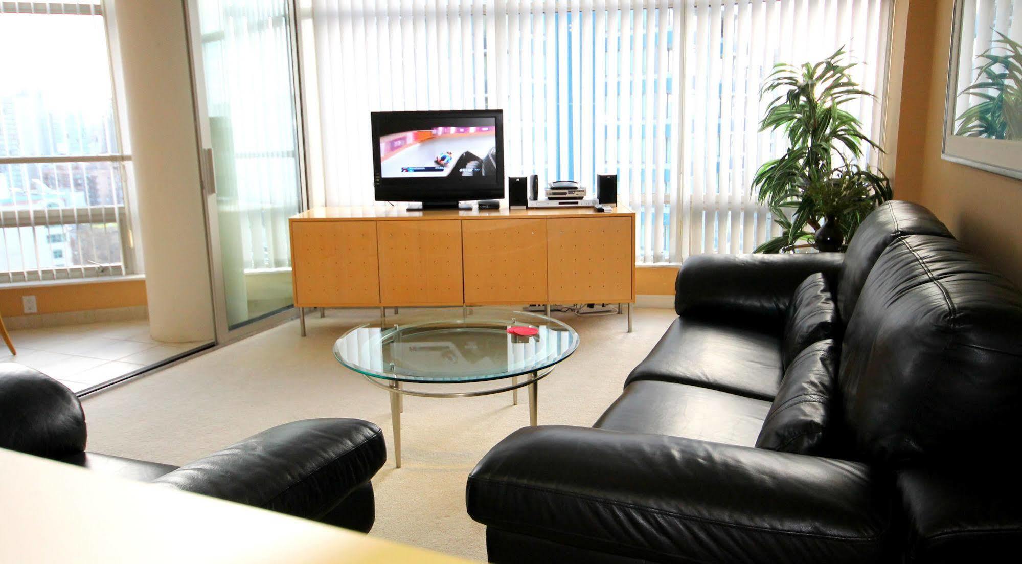 Dunowen Properties Ванкувер Экстерьер фото